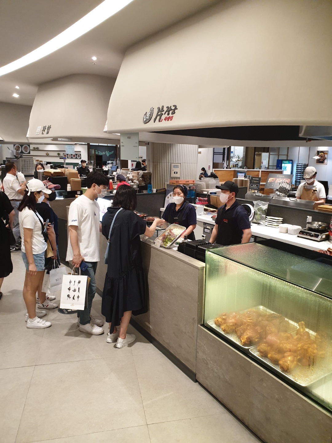 갤러리아백화점 천안점